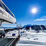 Jugendgaestehaus 4*