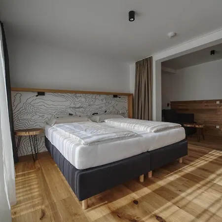 Jugendgaestehaus Szálloda 4*