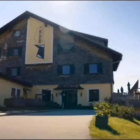 Hotel Jugendgaestehaus 4*