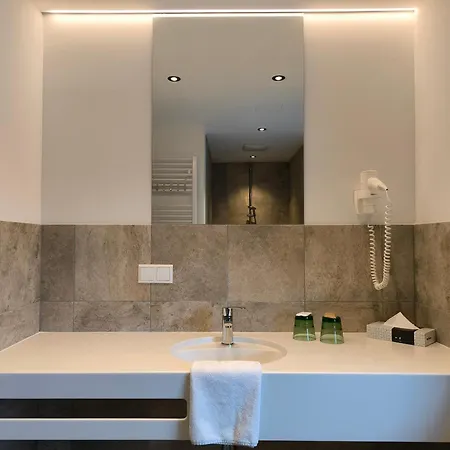 Jugendgaestehaus Szálloda 4*