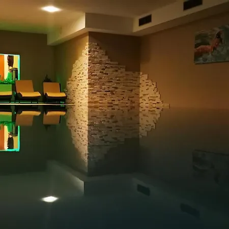 Jugendgaestehaus Hotel 4*