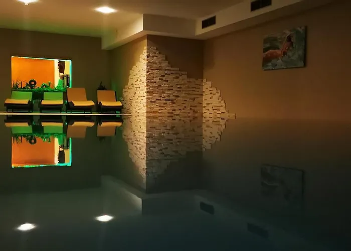 Jugendgaestehaus 酒店 4*